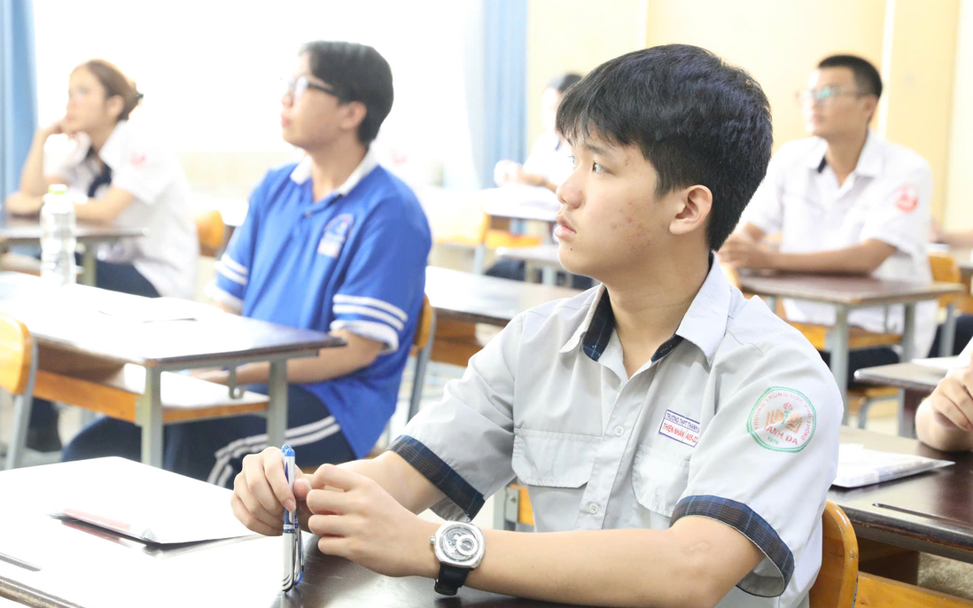 Thi tốt nghiệp THPT 2025: Đề Toán có tính phân hóa, thí sinh khó đạt điểm cao