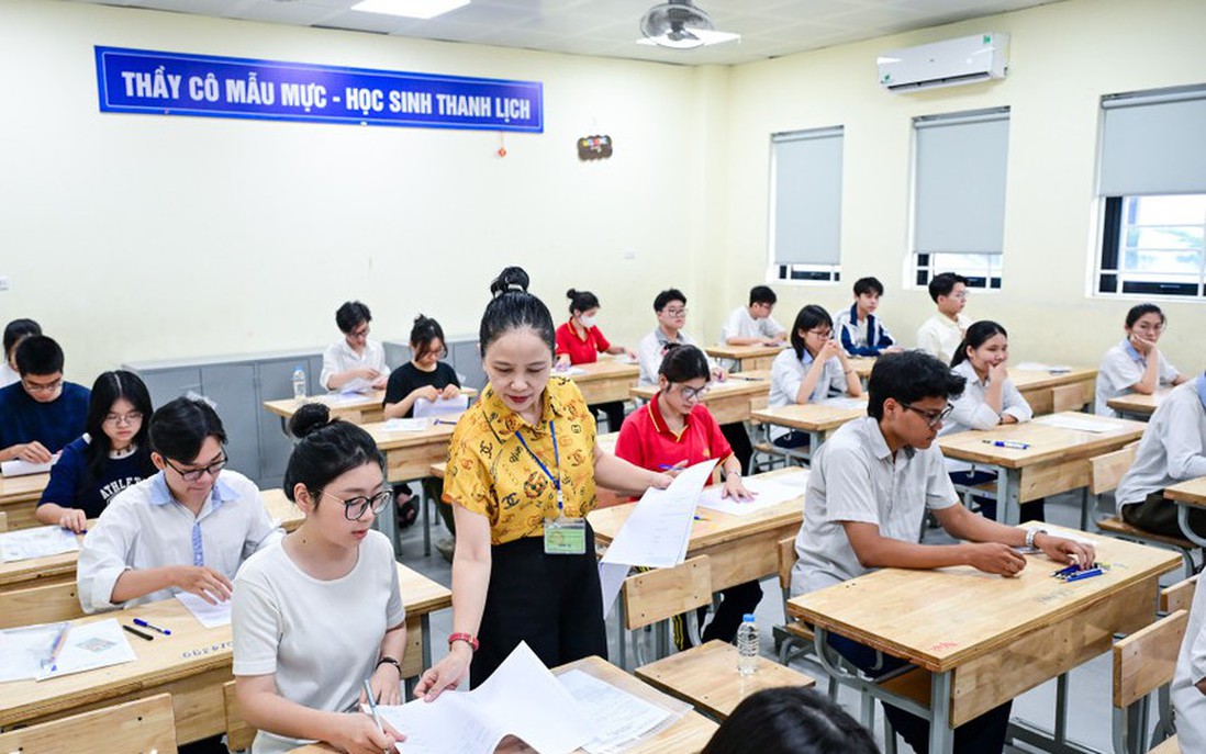 Thi tốt nghiệp THPT 2025: Nhiều hoạt động thiết thực hỗ trợ thí sinh trong suốt kỳ thi