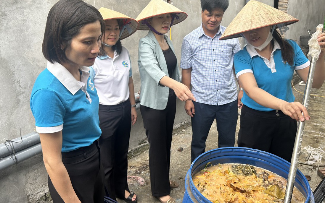 Phân loại, xử lý rác tại hộ gia đình, góp phần thay đổi nhận thức và thói quen bảo vệ môi trường ở Hưng Yên