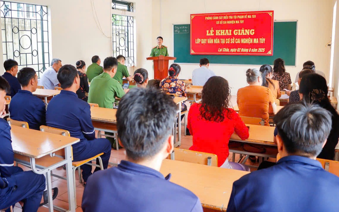 Nơi con chữ trở thành nhịp cầu tái hòa nhập cộng đồng