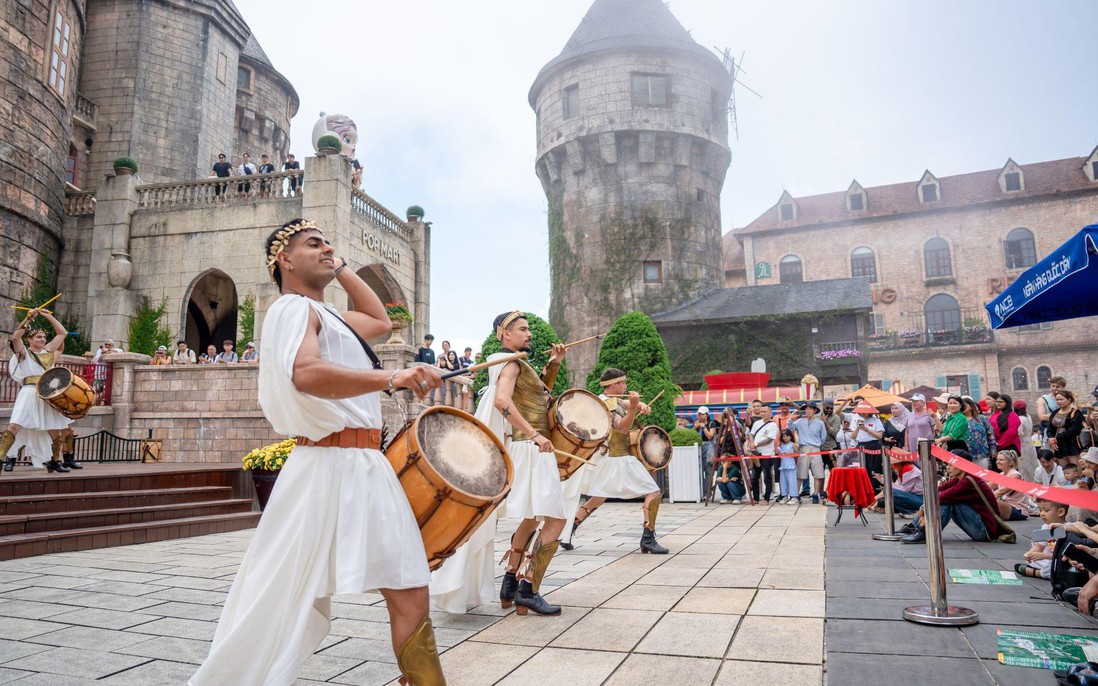 Sun Entertainment & Hospitality Group ký hợp tác chiến lược với Trip.com, nâng cao toàn diện trải nghiệm du khách