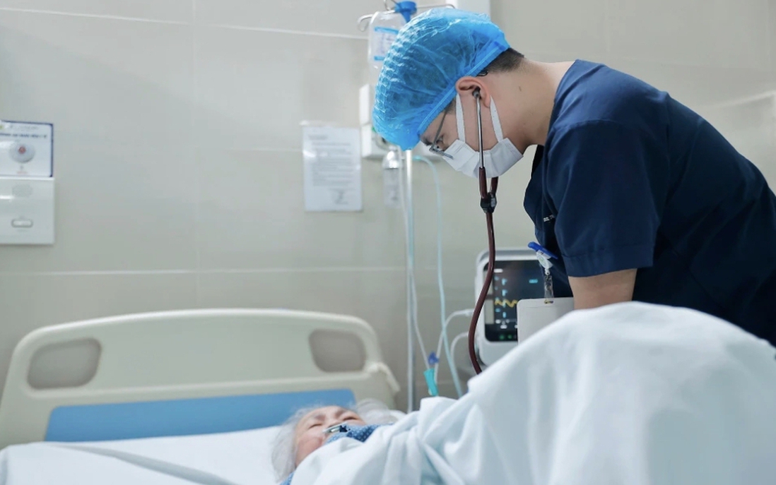 Bộ Y tế: Tăng cường sản xuất, nhập khẩu thuốc phòng, chống Covid-19