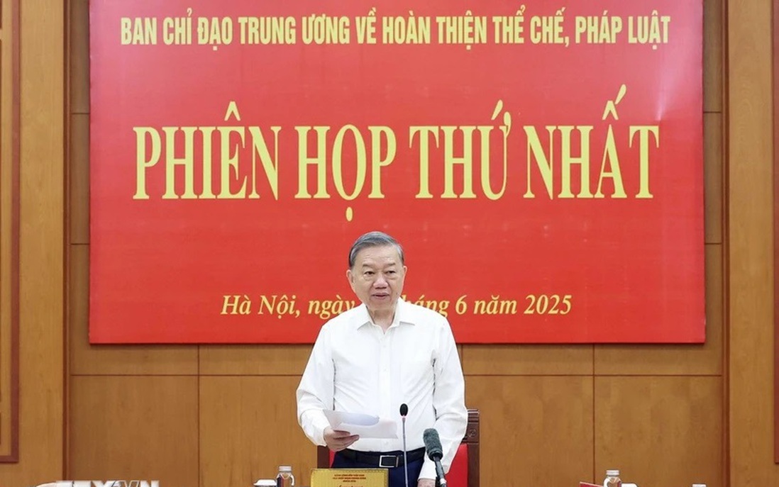 Tổng Bí thư: Hoàn thiện thể chế pháp luật phải mở đường cho kiến tạo phát triển