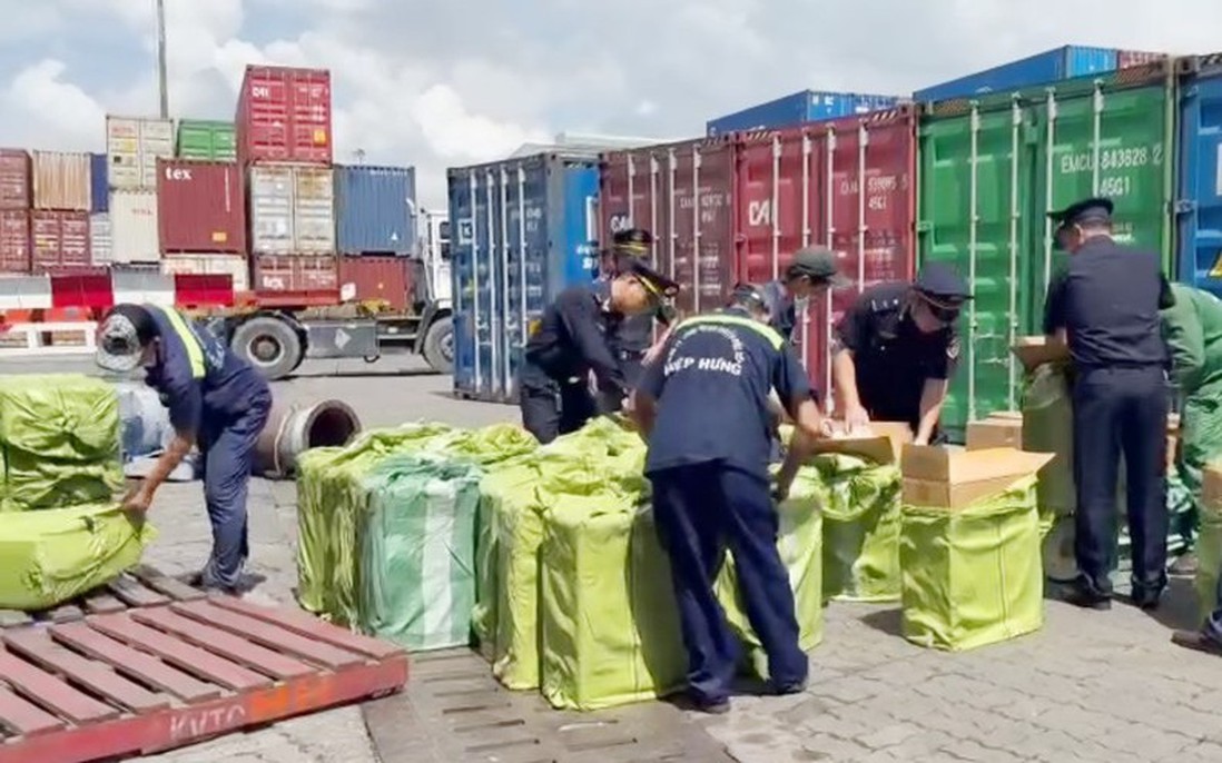 Hải quan liên tiếp triệt phá 2 vụ buôn lậu và vận chuyển ma túy lớn