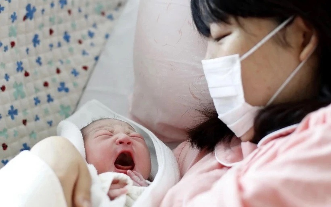 Tỷ suất sinh thấp: Bài toán nan giải của các nền kinh tế châu Á