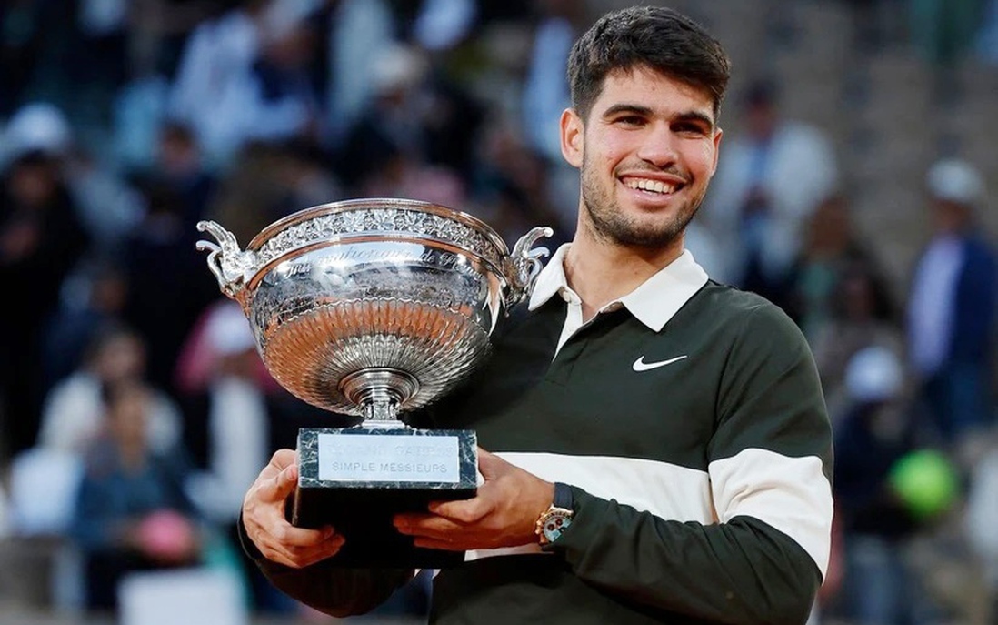 Carlos Alcaraz vô địch Roland Garros sau màn ngược dòng kinh điển