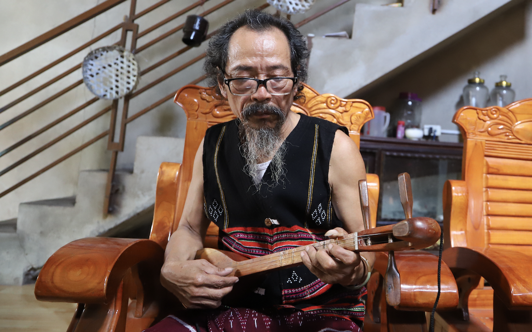 Người "giữ hồn" dân ca Pa Kô, Vân Kiều