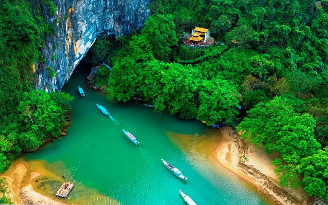 Biểu tượng hợp tác Việt Nam - Lào trong lĩnh vực Di sản văn hóa