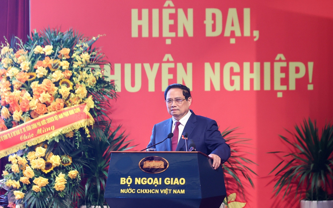 Thủ tướng: Xây dựng ngành ngoại giao chuyên nghiệp, văn minh, hiện đại, nhân văn, hiệu quả