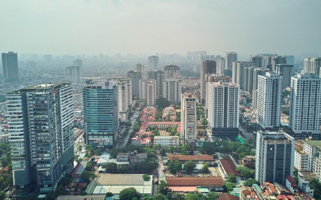 Thị trường bất động sản nửa đầu năm 2025: "Nóng" chuyện bảng giá đất