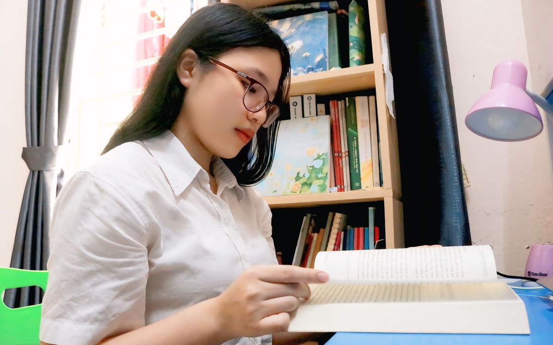 Bí quyết "đánh bại căng thẳng" của nữ thủ khoa khối C
