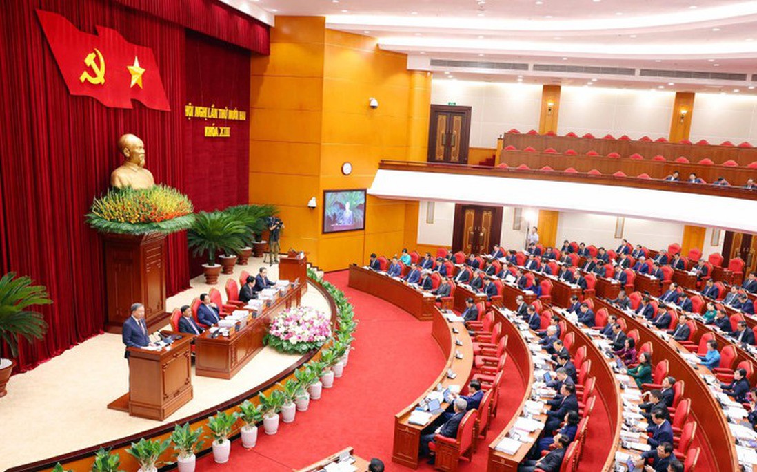 Ngày làm việc thứ nhất Hội nghị lần thứ 12 Ban Chấp hành TW Đảng khóa XIII
