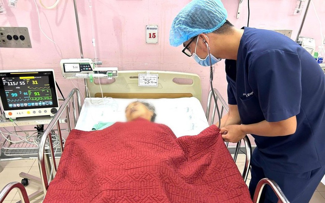 Huế: Nhiều người bị ngộ độc thực phẩm sau bữa giỗ