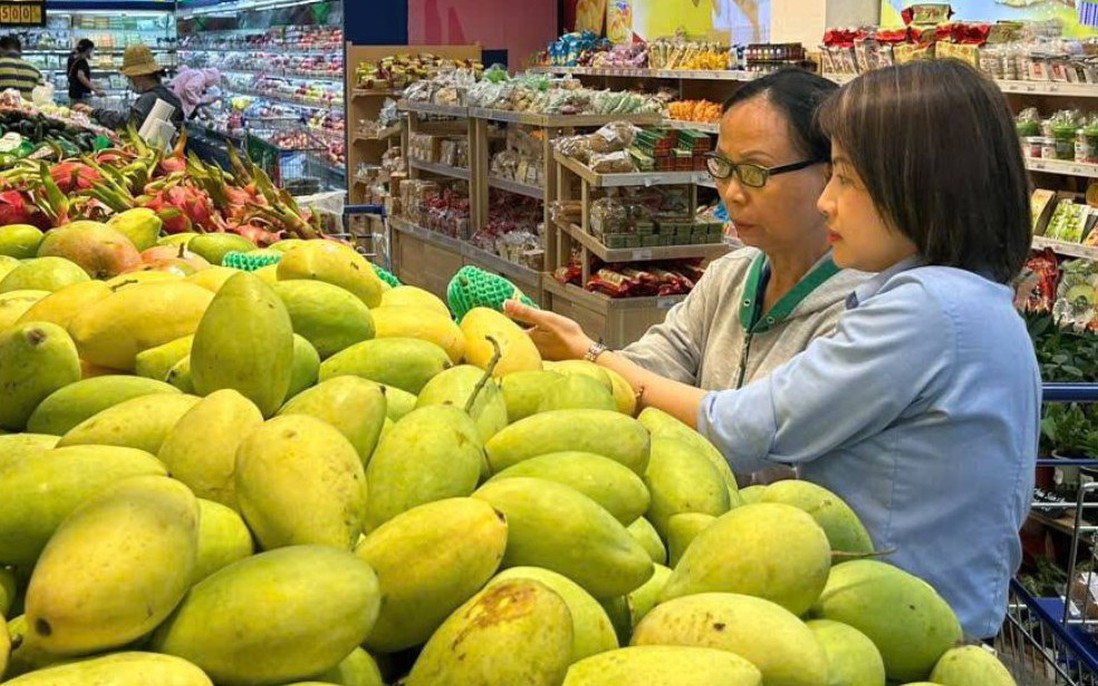 Siêu thị, cửa hàng sẵn sàng nguồn cung hàng hóa chống bão số 3