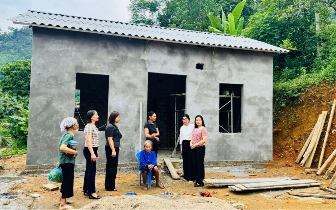 Thái Nguyên: Khảo sát, nắm tình hình công tác xóa nhà tạm, nhà dột nát tại 2 xã