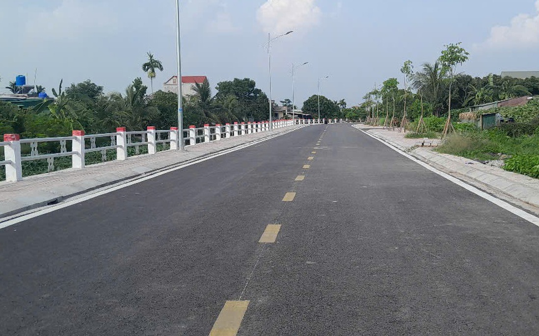 Nơi những con đường được mở từ "tấm lòng vàng" của người dân