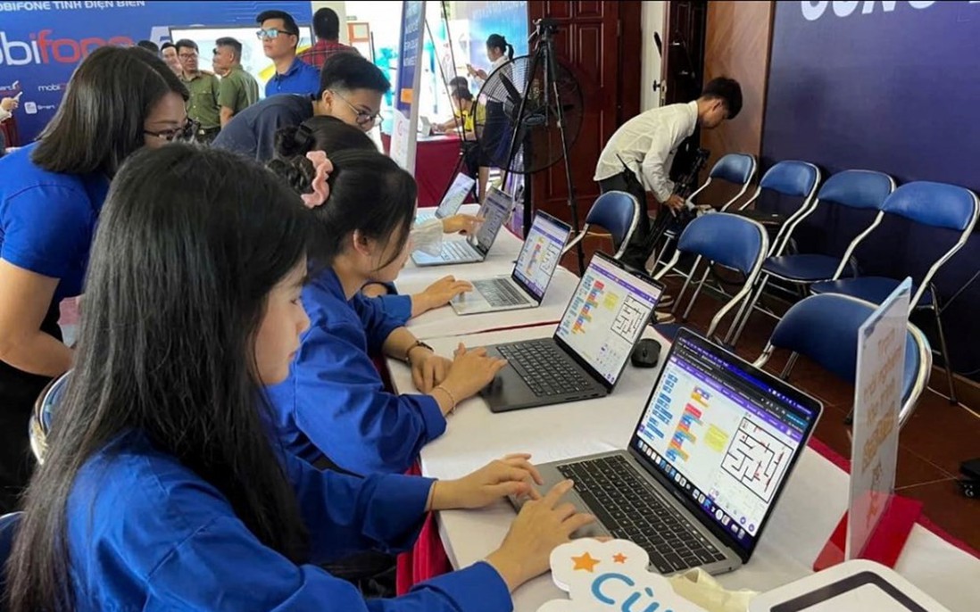 Đưa tri thức công nghệ đến gần với người dân
