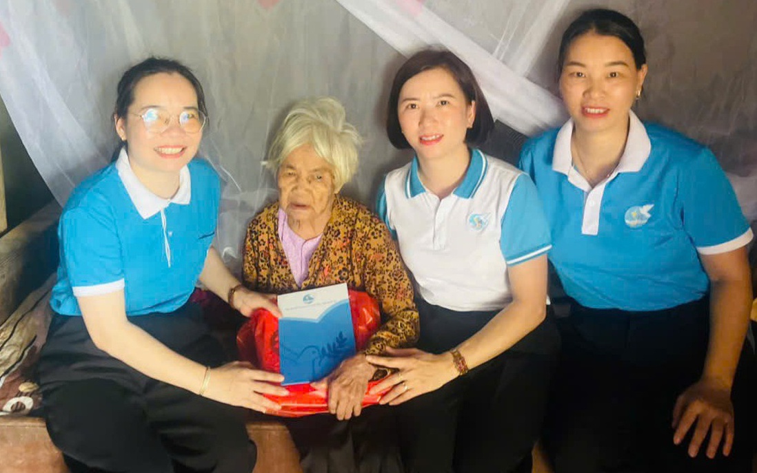 Viết tiếp hành trình "uống nước nhớ nguồn"