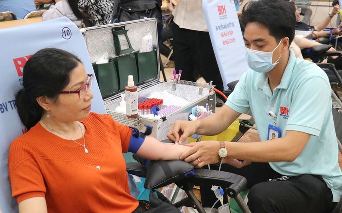 TPHCM tiếp nhận hơn 3.200 đơn vị máu từ tình nguyện viên