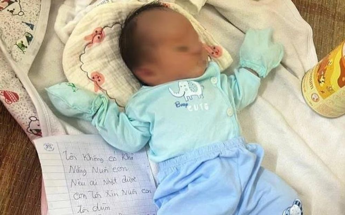 "Mẹ xin lỗi con" - Lời nhắn nhói lòng bên thùng xốp có bé gái sơ sinh bị bỏ rơi