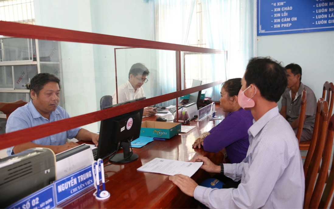 Cán bộ, công chức từ Bạc Liêu đến Cà Mau làm việc được hỗ trợ hơn 2 triệu đồng/tháng