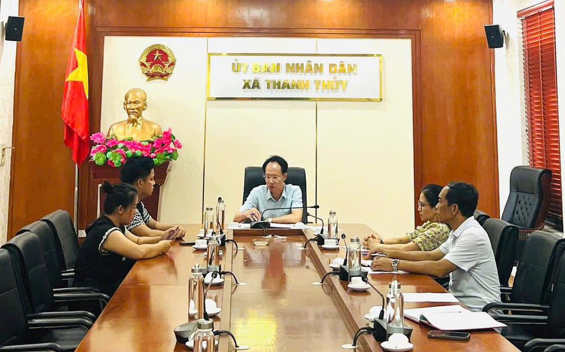 Lùm xùm "Đêm nhạc đường phố" ở Phú Thọ: Người dân tố phải nộp tiền mà không được biểu diễn