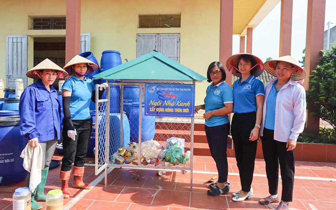 Phụ nữ tiên phong xây dựng nông thôn mới với mô hình “Gia đình 5 có, 3 sạch”