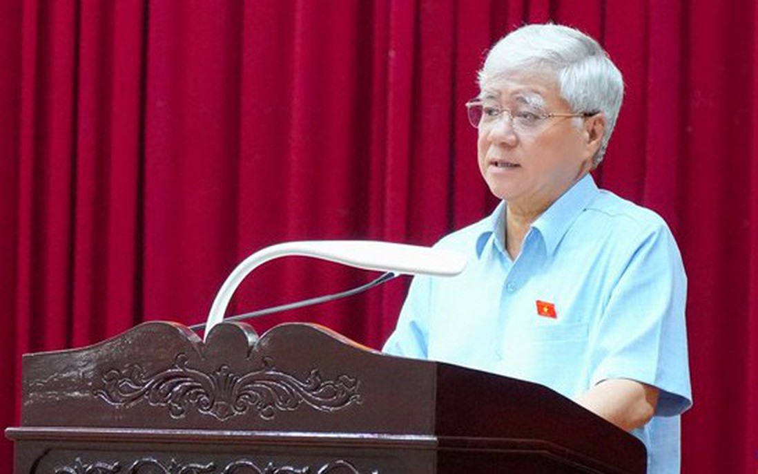 Chủ tịch UBTƯ MTTQ Việt Nam Đỗ Văn Chiến tiếp xúc cử tri tại Nghệ An sau kỳ họp thứ 9, Quốc hội khóa XV