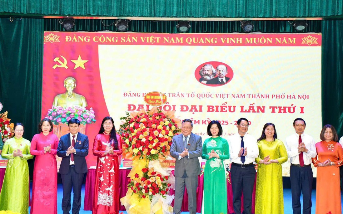 Bà Nguyễn Lan Hương giữ chức Bí thư Đảng ủy MTTQ Việt Nam thành phố Hà Nội nhiệm kỳ 2025 - 2030