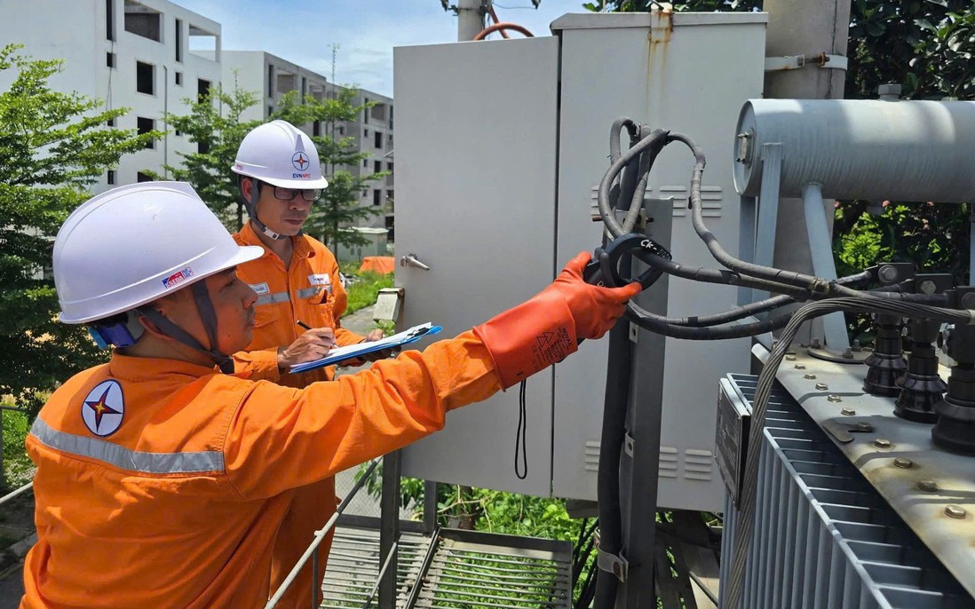 Mức tiêu thụ điện tăng cao, Điện lực miền Bắc khuyến cáo cách sử dụng điện hợp lý, tiết kiệm
