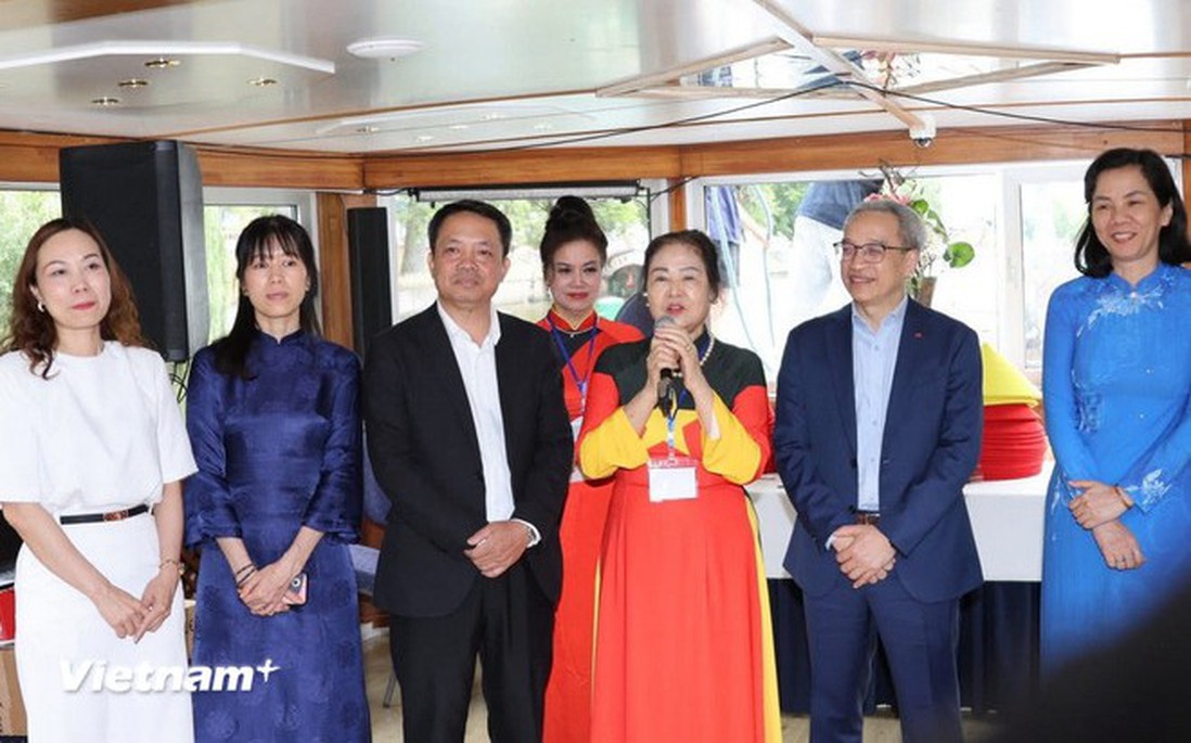 Dấu ấn và hành trình kết nối của phụ nữ Việt nơi xa xứ