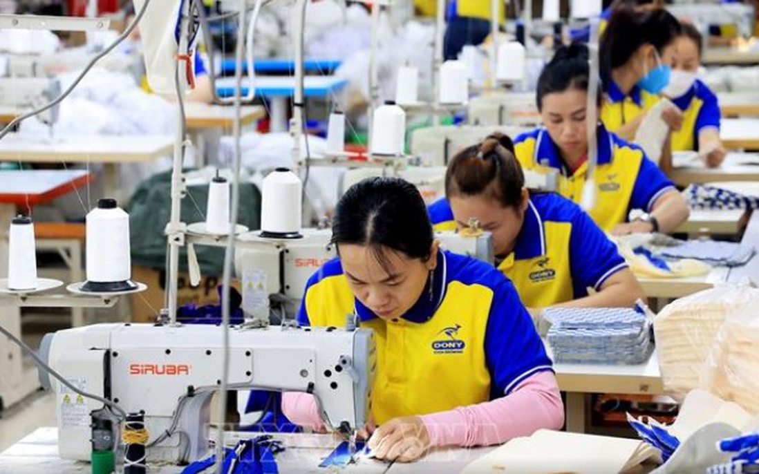 Tăng lương tối thiểu: Thống nhất thời điểm tăng lương từ 1/1/2026