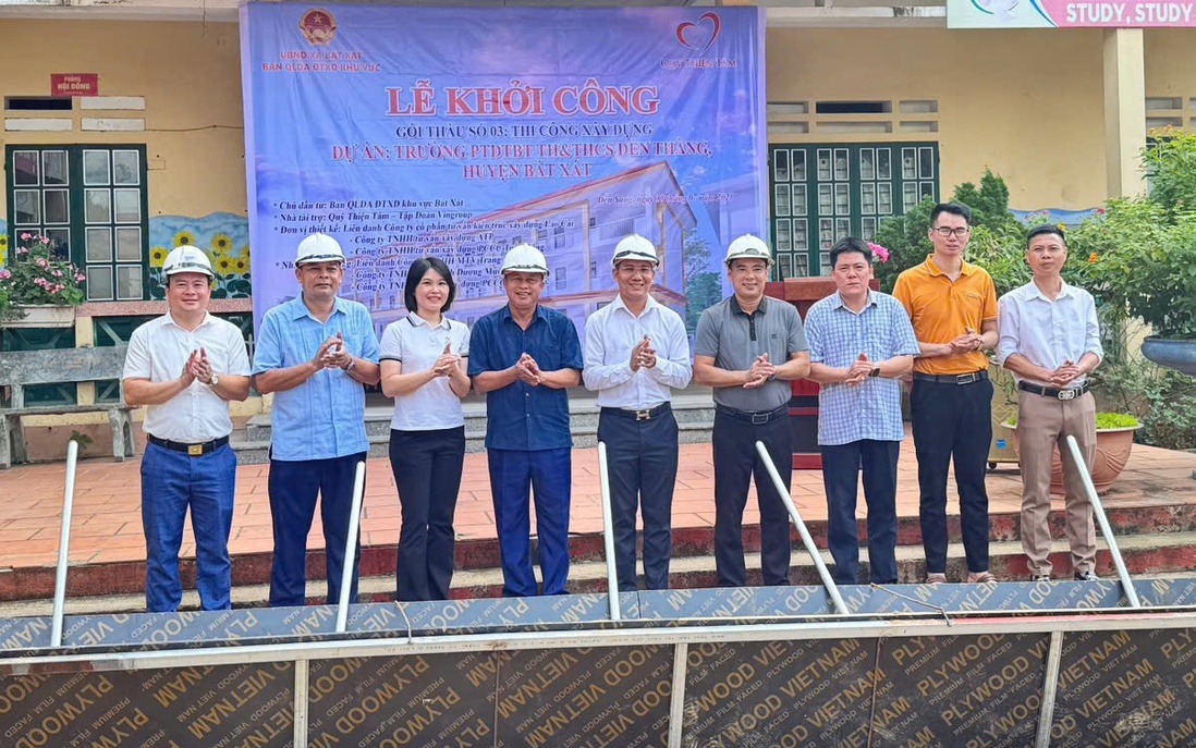 Khởi công xây dựng nhà ở bán trú cho học sinh vùng cao xã Dền Sáng 