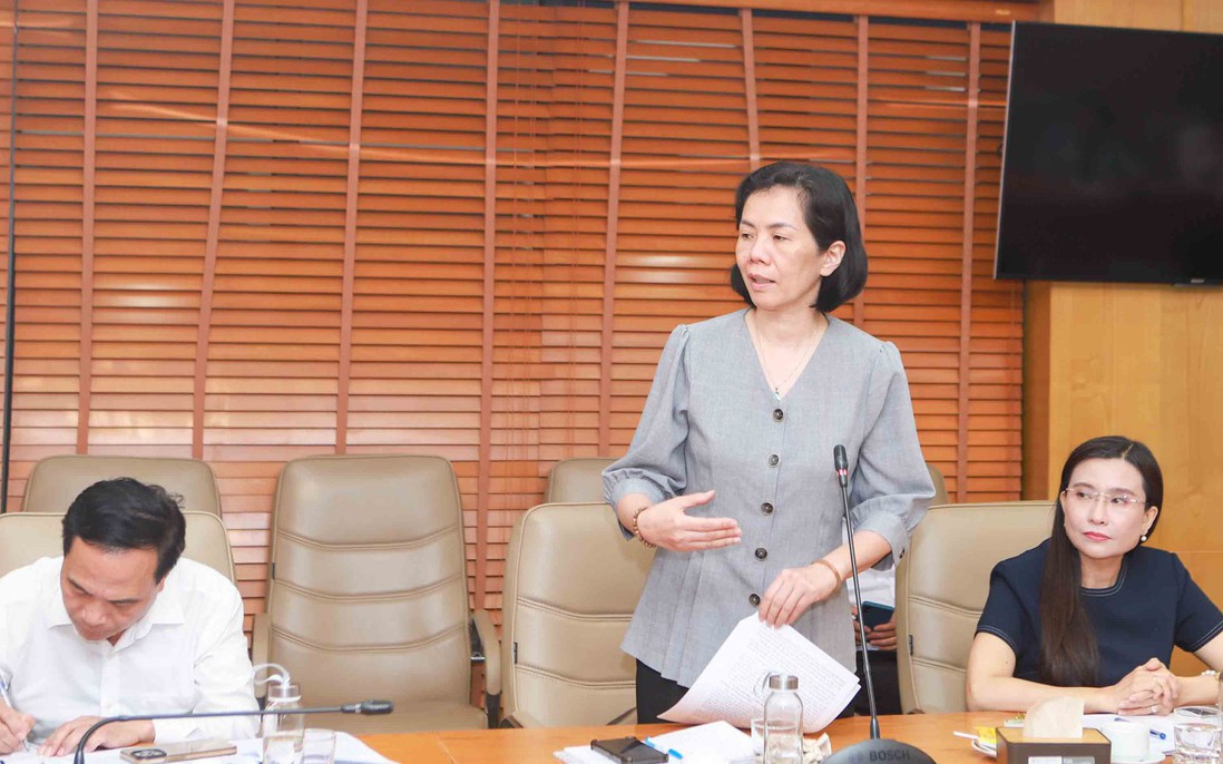Đấu tranh phản bác quan điểm sai trái, thù địch trên không gian mạng là việc thường xuyên, liên tục