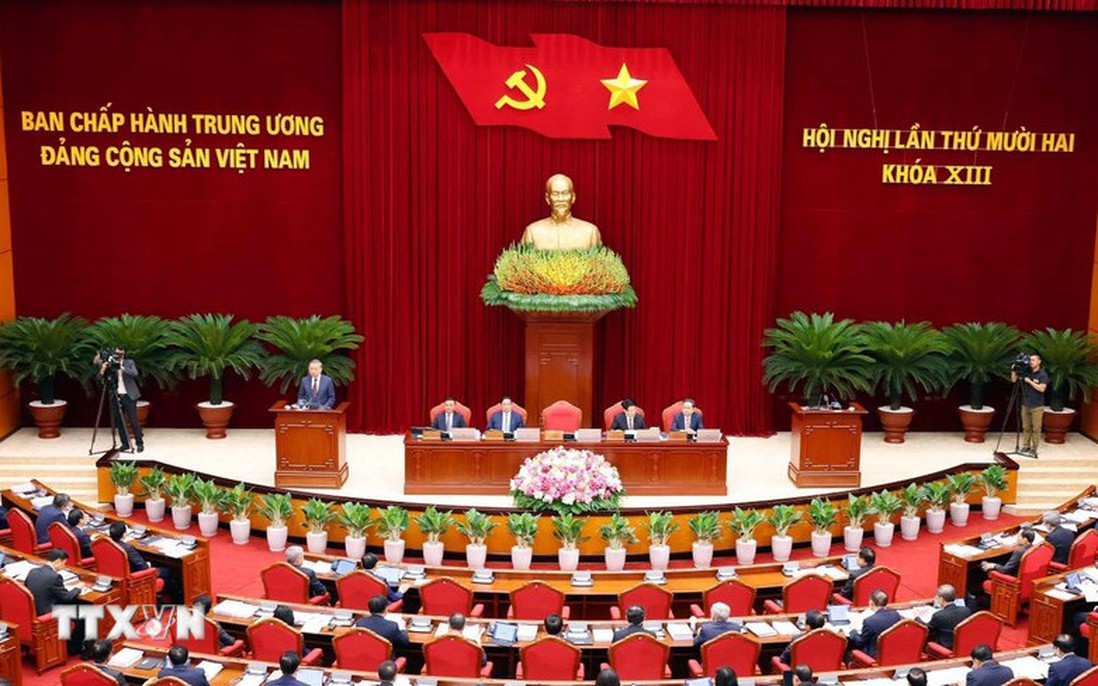 Chuyển mạnh cấp cơ sở sang chủ động nắm và điều hành kinh tế - xã hội, quốc phòng an ninh