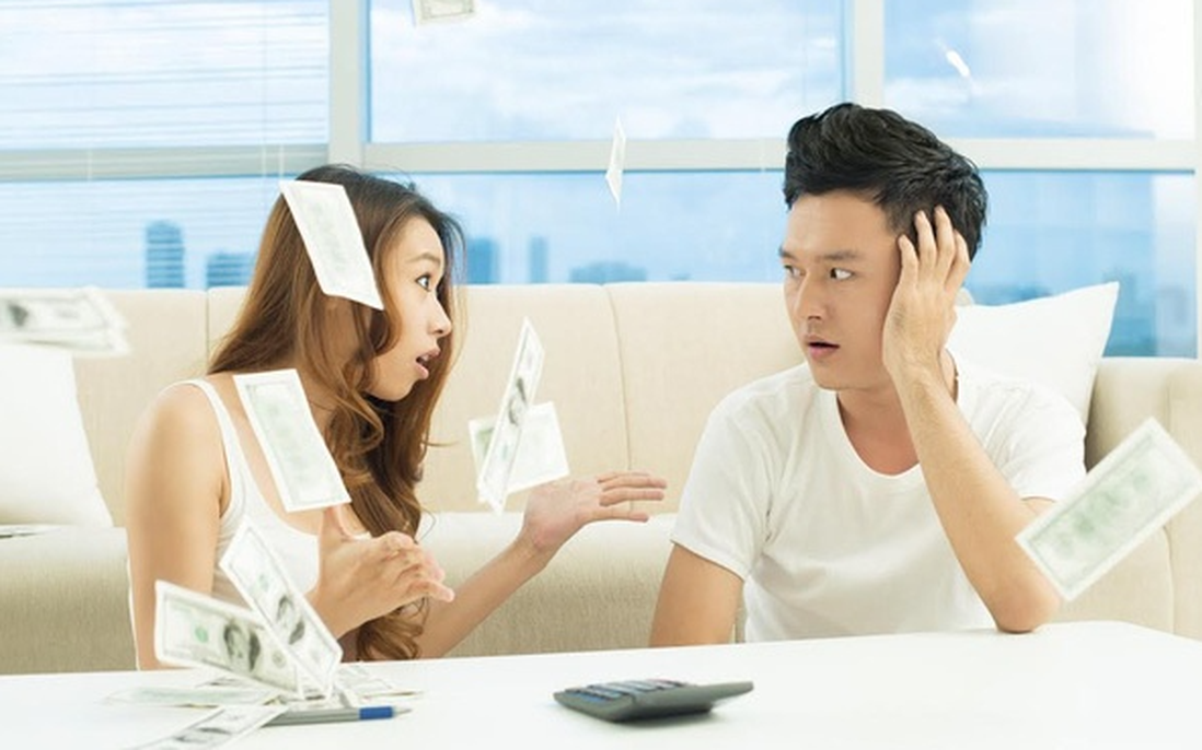 Tiền bạc làm... lạc mất nhau