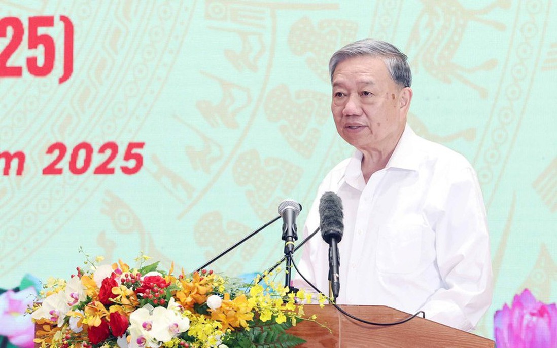 Tổng Bí thư dự gặp mặt đại biểu Bộ Quốc phòng, Bộ Công an và Bộ Ngoại giao