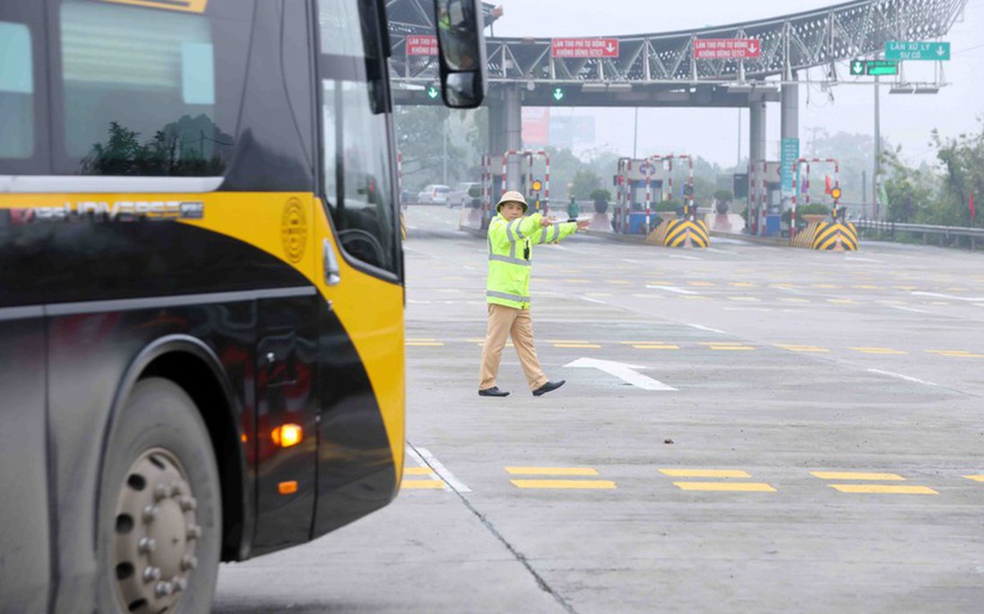 Ngăn các nguy cơ tiềm ẩn về tai nạn giao thông liên quan đến xe khách