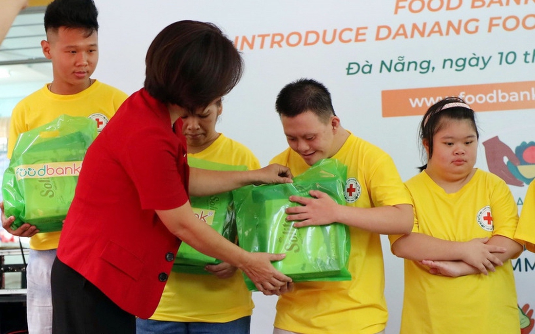 Đà Nẵng: Ra mắt Ngân hàng Thực phẩm cho người yếu thế