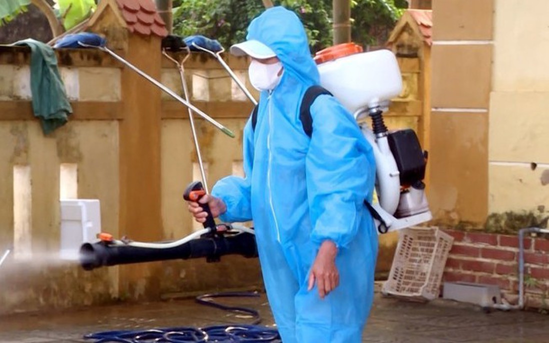Bệnh Chikungunya gây sốt và ảnh hưởng đối với xương khớp của người mắc
