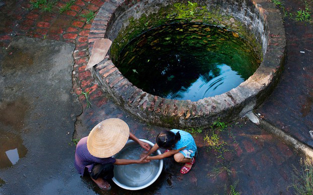 Giếng nước trong veo ký ức
