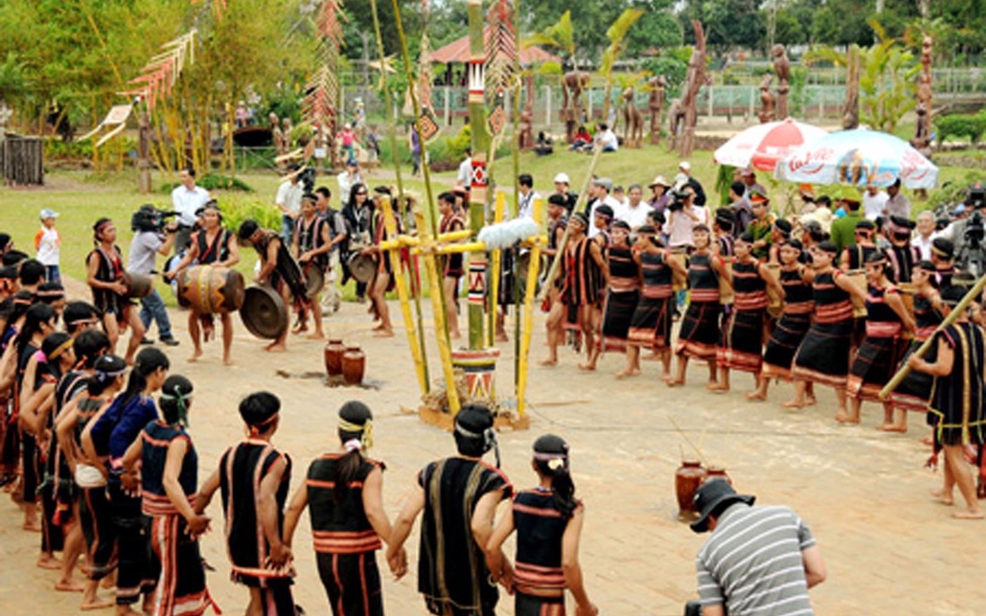 Phụ nữ tiên phong trong xây dựng Nông thôn mới