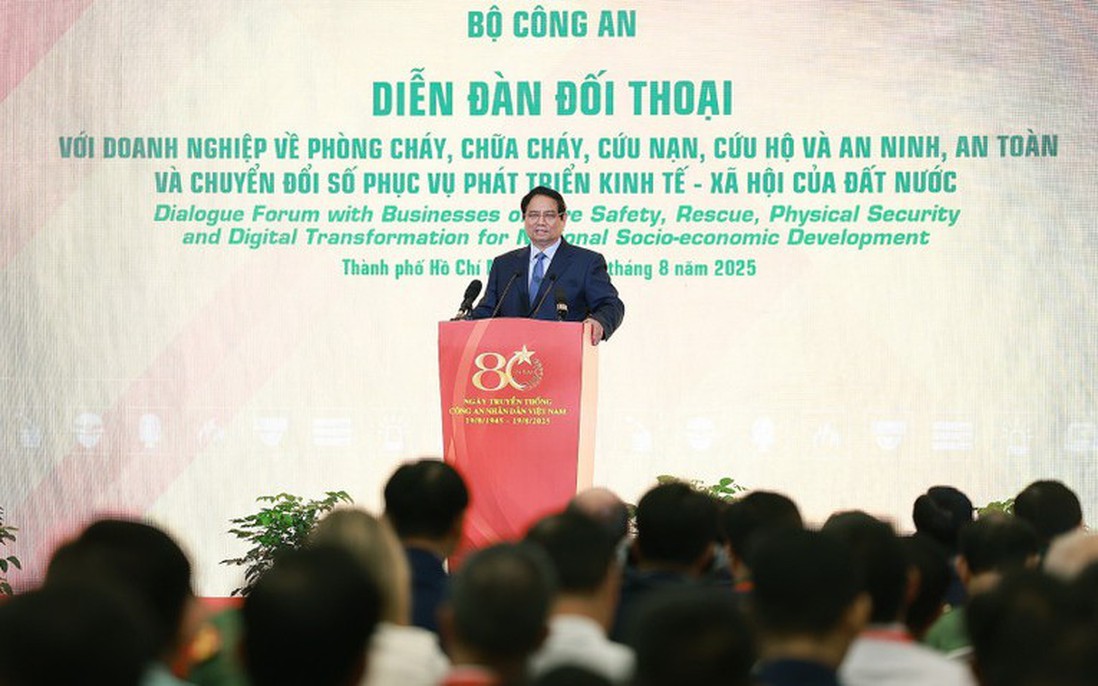 Thủ tướng: Chú trọng công tác phòng cháy, không "phó mặc", "khoán trắng" cho công an