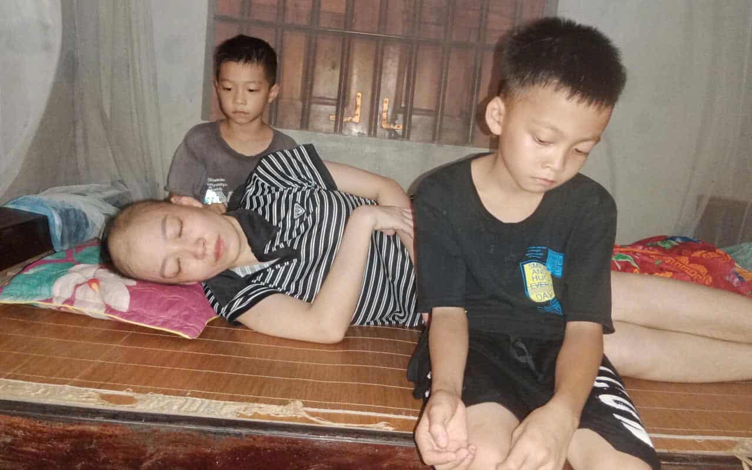 Lời khẩn cầu xót xa của người mẹ mắc ung thư: "Xin cho tôi sống cạnh con thêm một thời gian nữa"
