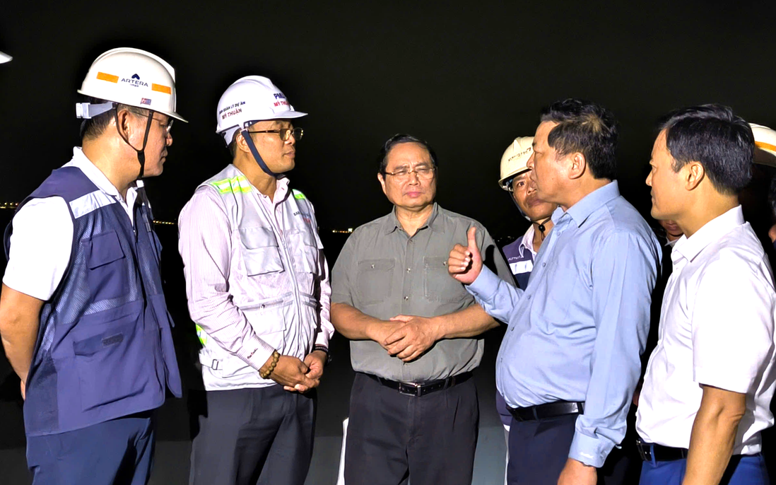 Thủ tướng kiểm tra tiến độ cầu Nhơn Trạch, kết nối trục giao thông chiến lược