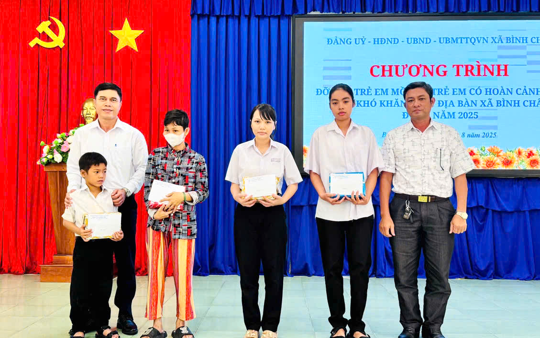Xã Bình Châu đỡ đầu trẻ mồ côi, trẻ có hoàn cảnh đặc biệt khó khăn