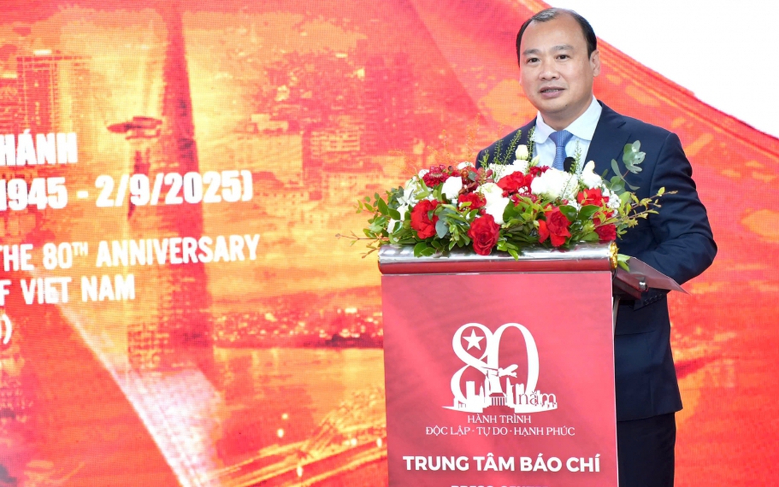 Phóng viên được đảm bảo tác nghiệp tốt nhất tại Triển lãm thành tựu đất nước