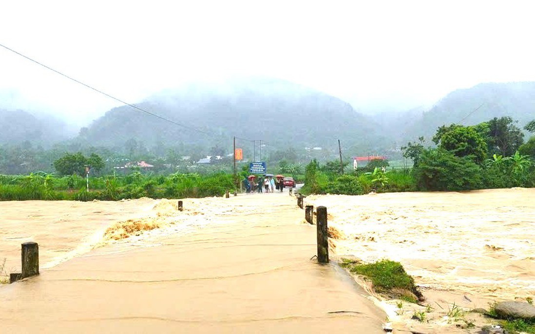 Lào Cai: Mưa lớn gây ảnh hưởng tới giao thông và đời sống của người dân