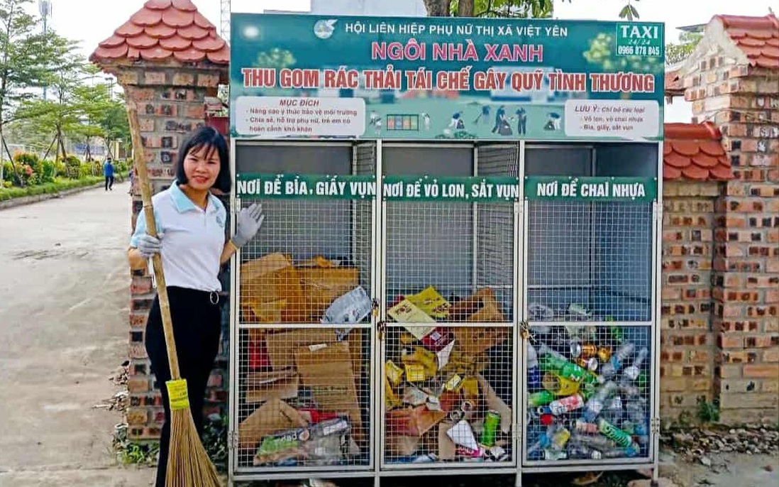 Phụ nữ Bắc Ninh vệ sinh môi trường chào mừng kỷ niệm Quốc khánh 2/9
