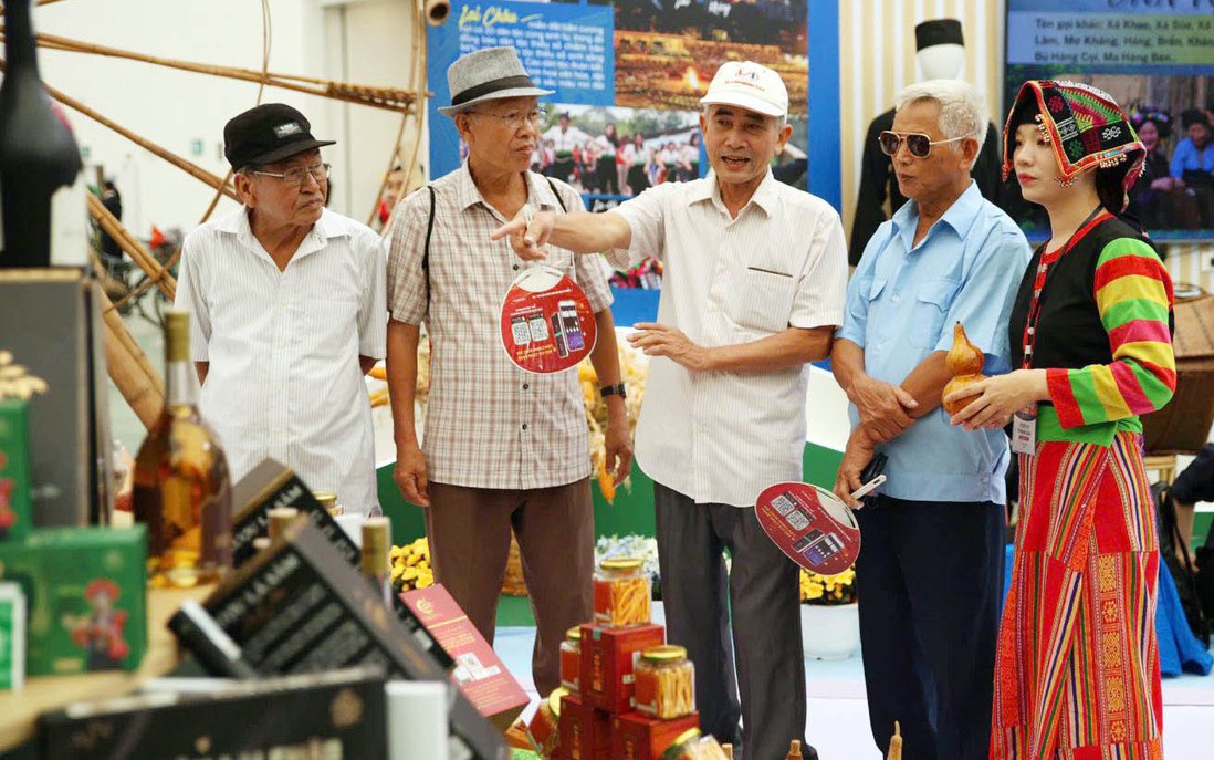 Sản vật miền núi, vùng sâu, vùng xa và hải đảo hội tụ tại Triển lãm thành tựu đất nước